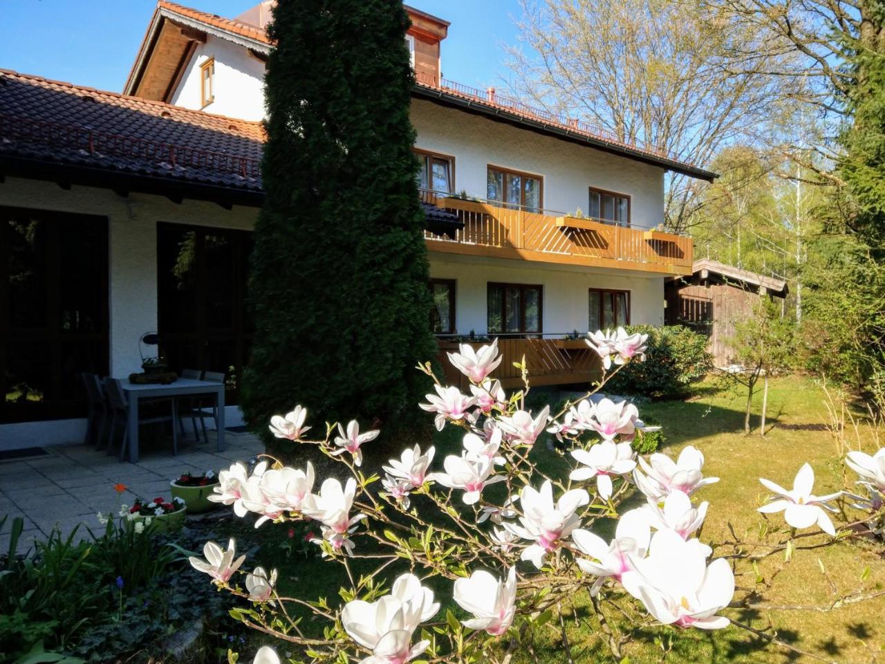 Hotel Am Wald Ottobrunn Eksteriør billede